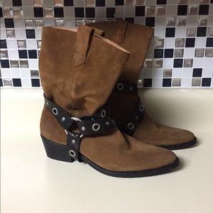 Free people prairie boots suede size 8 Moto